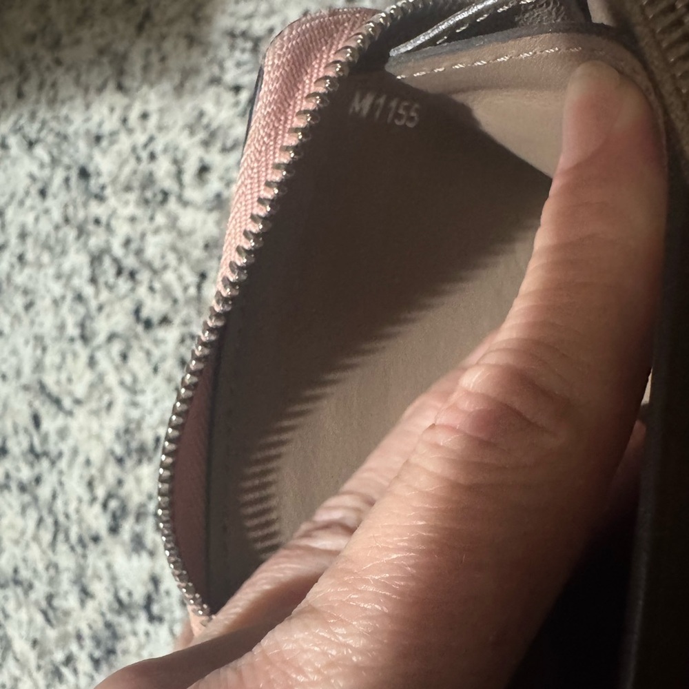 Louis Vuitton Comete Zippy Long Wallet with Silver Accent - Picture 11 of 11